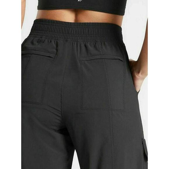 Athleta Chelsea Wide Leg Pant Black Women's Size 8 Utility Cargo Lounge - Picture 3 of 12